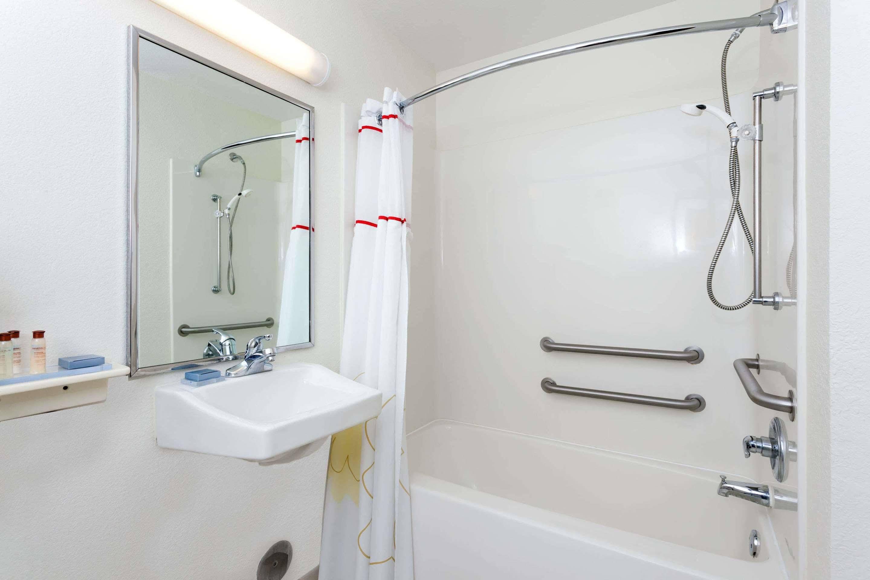 Mainstay Suites Detroit Farmington Hills Luaran gambar
